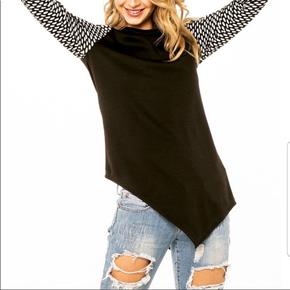 🔳Asymmetrical Top🔳 - Picture 2 of 6